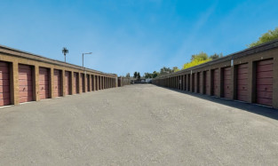 1001 N Gilbert Rd Outside Units