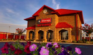 iStorage Facility at 613 14th St SE in Decatur iStorage Facility at 613 14th St SE in Decatur