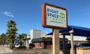 RightSpace Storage Facility at 1001 N Gilbert Rd in Gilbert, AZ 85234 RightSpace Storage Facility at 1001 N Gilbert Rd in Gilbert, AZ 85234