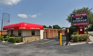 iStorage Facility at 203 Providence Rd in Brandon iStorage Facility at 203 Providence Rd in Brandon