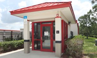 iStorage Facility at 10415 Portal Crossing in Bradenton iStorage Facility at 10415 Portal Crossing in Bradenton