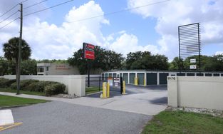 Self Storage Units in Clermont, FL at 1970 S Hwy 27 Self Storage Units in Clermont, FL at 1970 S Hwy 27