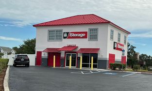 iStorage Facility at 4867 Commercial Way in Spring Hill iStorage Facility at 4867 Commercial Way in Spring Hill