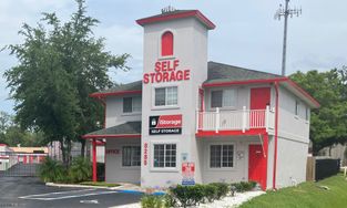 iStorage Facility at 8285 Western Way Cir in Jacksonville iStorage Facility at 8285 Western Way Cir in Jacksonville