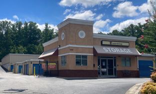 SecurCare Self Storage Facility at 5990 Pkwy N Blvd in Cumming SecurCare Self Storage Facility at 5990 Pkwy N Blvd in Cumming