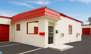 iStorage Facility at 2990 Pio Nono Ave in Macon iStorage Facility at 2990 Pio Nono Ave in Macon