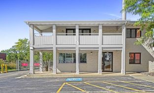 iStorage Facility at 1505 Old Deerfield Rd in Highland Park iStorage Facility at 1505 Old Deerfield Rd in Highland Park