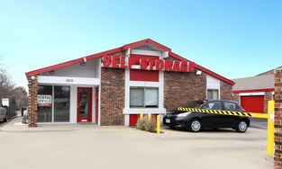 iStorage Facility at 6810 N Oak Trafficway in Gladstone iStorage Facility at 6810 N Oak Trafficway in Gladstone