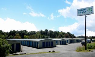 RightSpace Storage Facility at 7 Mohawk Dr in Londonderry, NH 3053 RightSpace Storage Facility at 7 Mohawk Dr in Londonderry, NH 3053