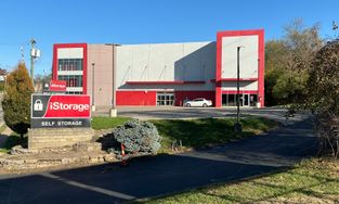 SecurCare Self Storage Facility at 1415 Warrensville Center Rd in Cleveland Heights SecurCare Self Storage Facility at 1415 Warrensville Center Rd in Cleveland Heights