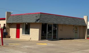 SecurCare Self Storage Facility at 12323 E Skelly Dr in Tulsa SecurCare Self Storage Facility at 12323 E Skelly Dr in Tulsa