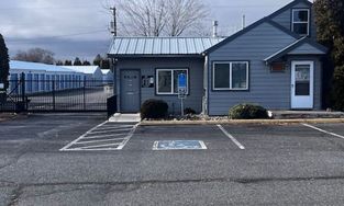 Northwest Self Storage Facility at 1401 NW 6th St in Redmond Northwest Self Storage Facility at 1401 NW 6th St in Redmond