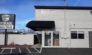 Northwest Self Storage Facility at 539 NW Maple Ave in Redmond Northwest Self Storage Facility at 539 NW Maple Ave in Redmond