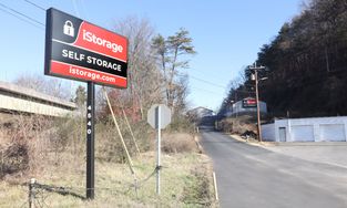 iStorage Facility at 4540 Walker Blvd in Knoxville iStorage Facility at 4540 Walker Blvd in Knoxville