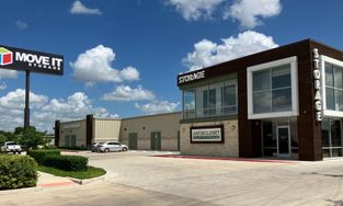 Move It Self Storage Facility at 1415 W Duranta Ave in Alamo, TX 78516 Move It Self Storage Facility at 1415 W Duranta Ave in Alamo, TX 78516