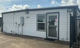 Self Storage Units in Dickinson, TX, at 4600 FM 646 Rd | iStorage Self Storage Units in Dickinson, TX, at 4600 FM 646 Rd | iStorage