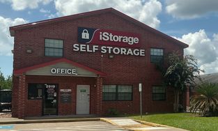 Self Storage Units in La Marque, TX at 2919 FM 1765 Self Storage Units in La Marque, TX at 2919 FM 1765