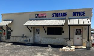 iStorage Facility at 30000 I-10 in Boerne iStorage Facility at 30000 I-10 in Boerne