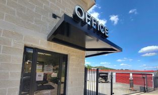 iStorage Facility at 5622 FM2673 in Canyon Lake iStorage Facility at 5622 FM2673 in Canyon Lake