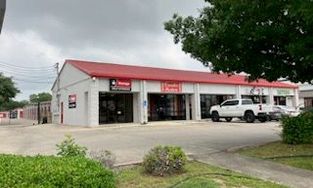 iStorage Facility at 1750 S General McMullen in San Antonio iStorage Facility at 1750 S General McMullen in San Antonio