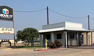 Move It Self Storage Facility at 513 N Loop 499 in Harlingen Move It Self Storage Facility at 513 N Loop 499 in Harlingen
