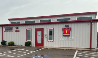 SecurCare Self Storage Facility at 1513 S Czech Hall Rd in Yukon SecurCare Self Storage Facility at 1513 S Czech Hall Rd in Yukon