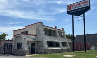 SecurCare Self Storage Facility at304 W Airport Fwy in Irving SecurCare Self Storage Facility at304 W Airport Fwy in Irving