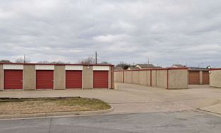 Self Storage Units in Burleson, TX, at 245 NW Newton Dr Self Storage Units in Burleson, TX, at 245 NW Newton Dr Exterior Driveway