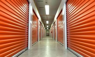 Southern Self Storage Facility at 70 Calle San Martin in Guaynabo Southern Self Storage Facility at 70 Calle San Martin in Guaynabo Interior Hallway