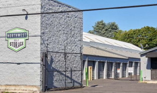 Northwest Self Storage Facility at 5122 SE 26th Ave in Portland
