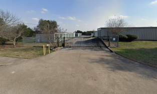 RightSpace Self Storage at 6401 Midwood Pkwy in Austin, TX