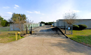 RightSpace Storage Facility at 6401 Midwood Pkwy in Austin, TX RightSpace Storage Facility at 6401 Midwood Pkwy in Austin, TX