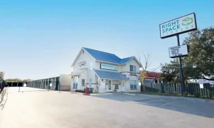 RightSpace Storage | Fredericksburg Rd