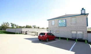 RightSpace Storage | Helms Trail